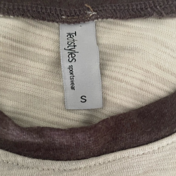 2 surf tshirts size small Poipu Kauai & Hansen surfboards soft and fun! - Picture 8 of 8